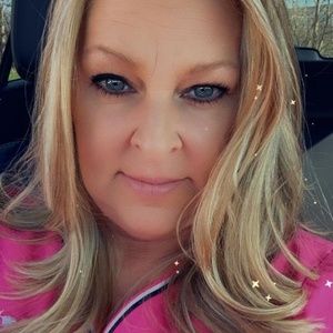 Meet your Posher, Heidi